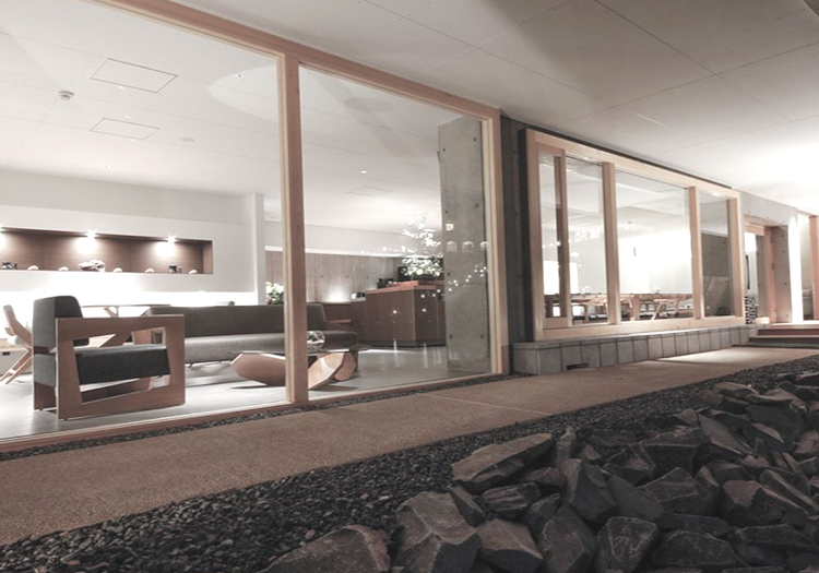 汀渚 ばさら邸 × 総務・経理・人事