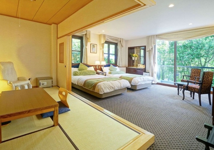 客室は和室、洋室をセットにしたお部屋など、様々な種類を用意しています。