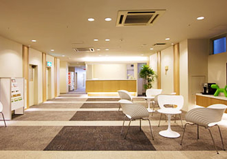 松月産業株式会社 × マネージャー・支配人（営業部門）