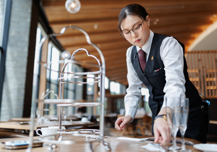 丁寧な研修とサポートがあるので安心！高い接客スキルを身につけられます。