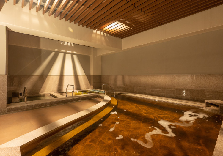 HOTEL SANSUI NAHA × リーダー・チーフ（管理部門）