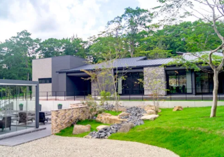 TOWAピュアコテージ × レベニュー