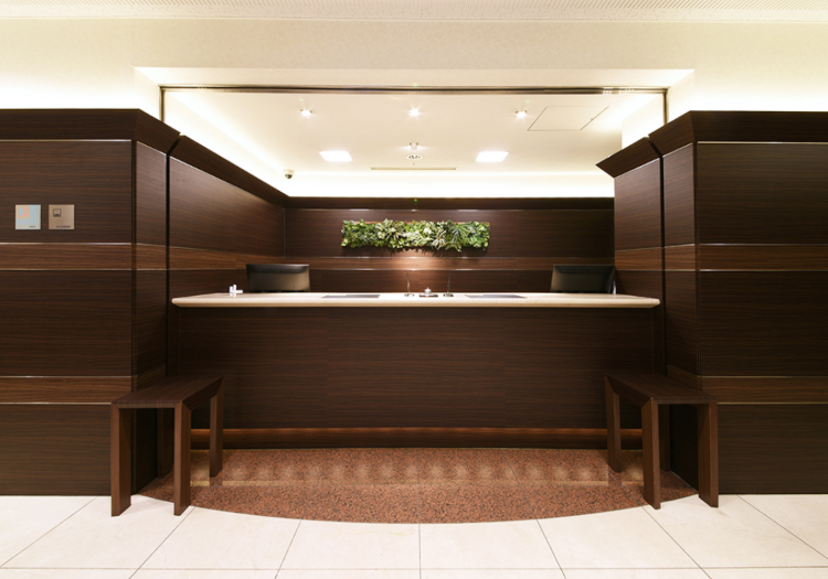 ベッセルイン上野入谷駅前 × 支配人・副支配人・女将