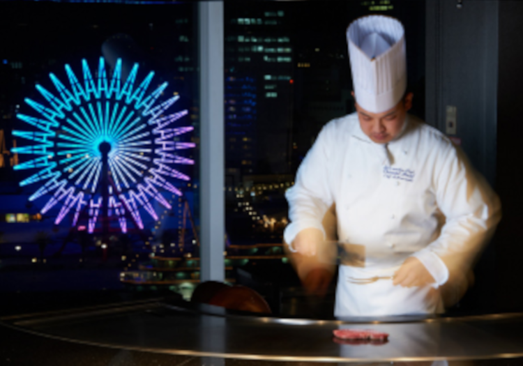 シェフの華麗な技と味が光る、ここでしか味わえないステーキをご提供。