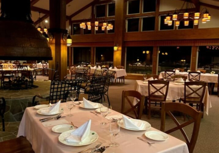 WHITE HOTEL GRAND HAKUBA × 調理補助・洗い場