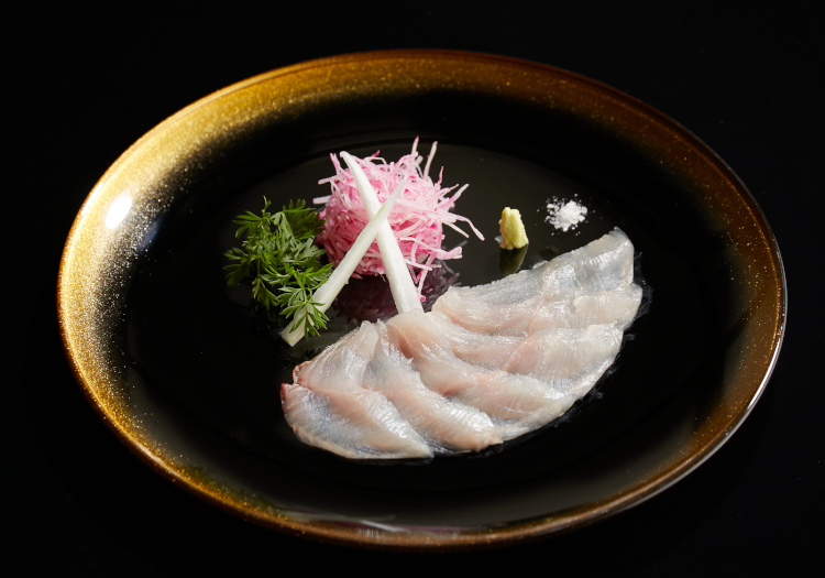 「厳選素材×自然の味わい」の料理を通し、リアルな季節感をお届け