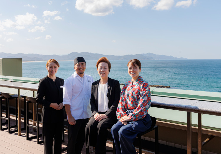 私たちと一緒に、お客様を温かくお迎えしてくださる方をお待ちしています！