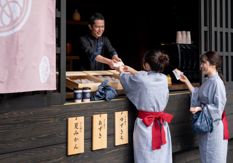 提供するサービスでお客様が喜ぶ顔を見ることが、この仕事の一番のやりがい。