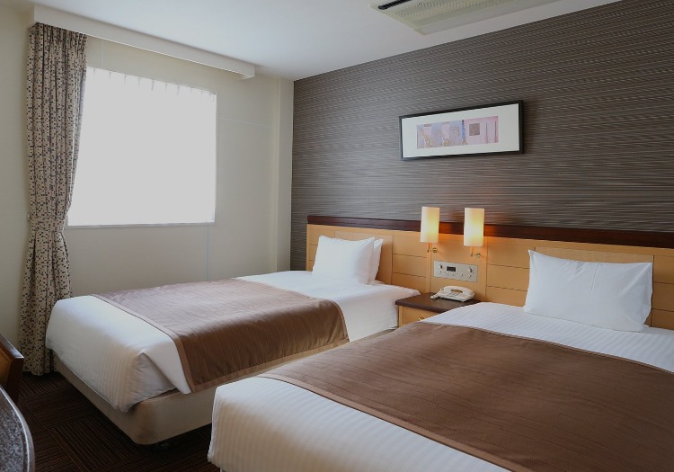 ホテル法華クラブ札幌 × 総務・経理・人事