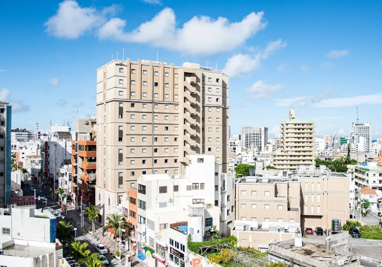 ホテルJALシティ那覇 × 総務・経理・人事