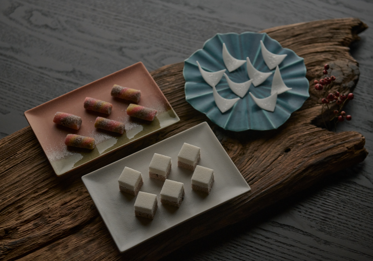 お茶と和菓子がテーマのラグジュアリーホテルとして、独自のサービスを提供します。