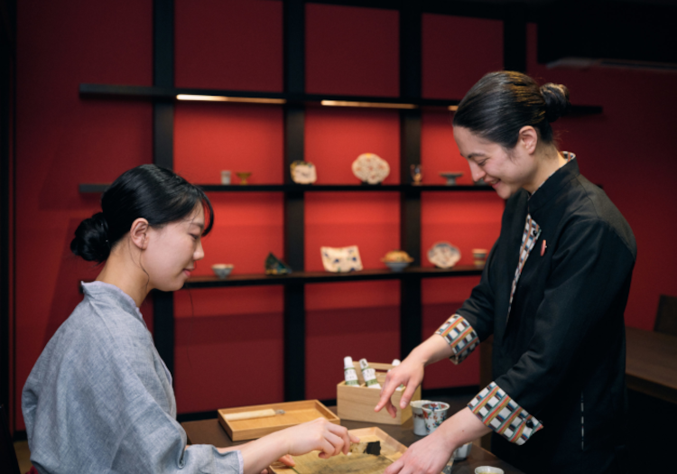 「ご当地楽」という、その土地の伝統工芸や食を用いたアクティビティの企画も！