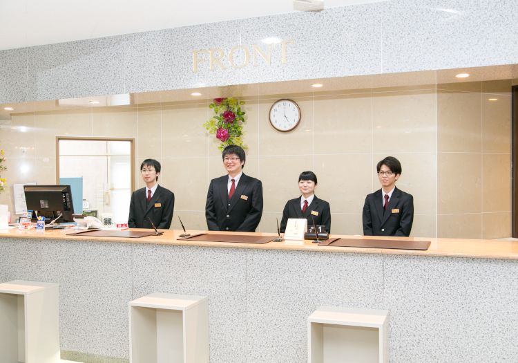 まちなか温泉　青森センターホテル × ナイトフロント・ナイトマネージャー