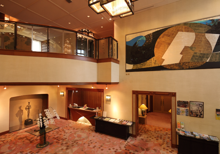 30年以上続きながらも、館内は綺麗で高級感溢れる空間を演出しています