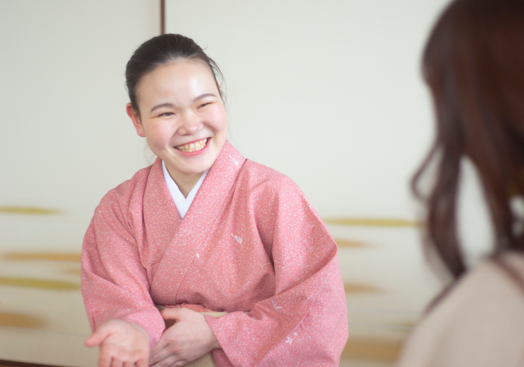 多くのメディアでも紹介されている当館。長く働ける福利厚生や制度が整っています。