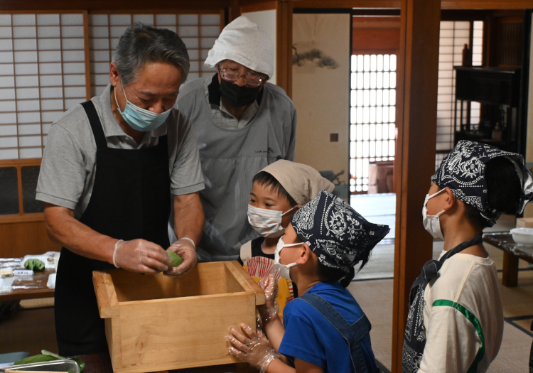 イベントや体験プログラムを通して、川上村の魅力を伝えてください。
