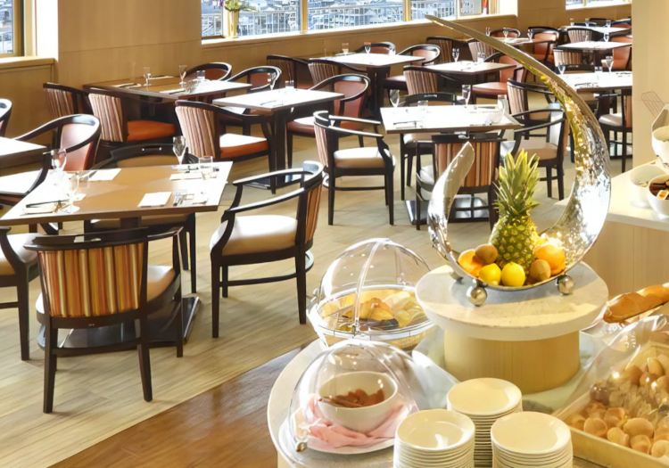 シェフこだわりの料理を堪能できる、上質な空間をご提供しています。