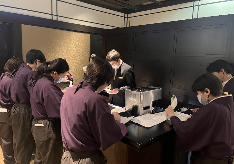 チームワークを大切にする環境。スタッフ一同、切磋琢磨しながら成長できる職場です