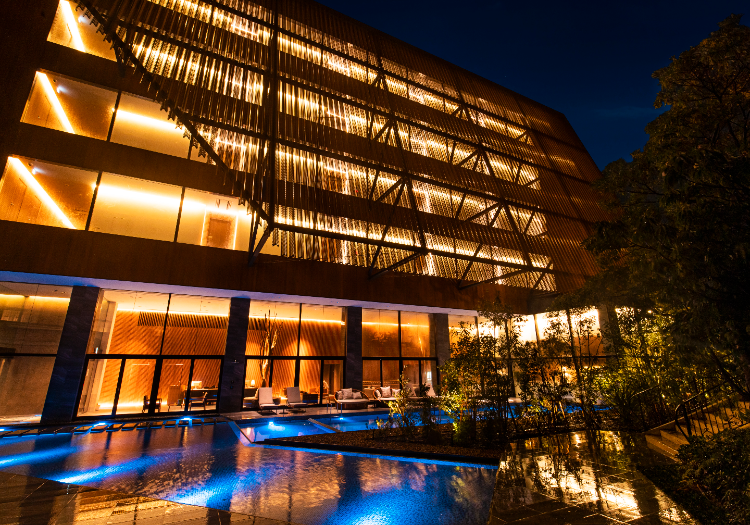 ガーデンテラス福岡 × フロント