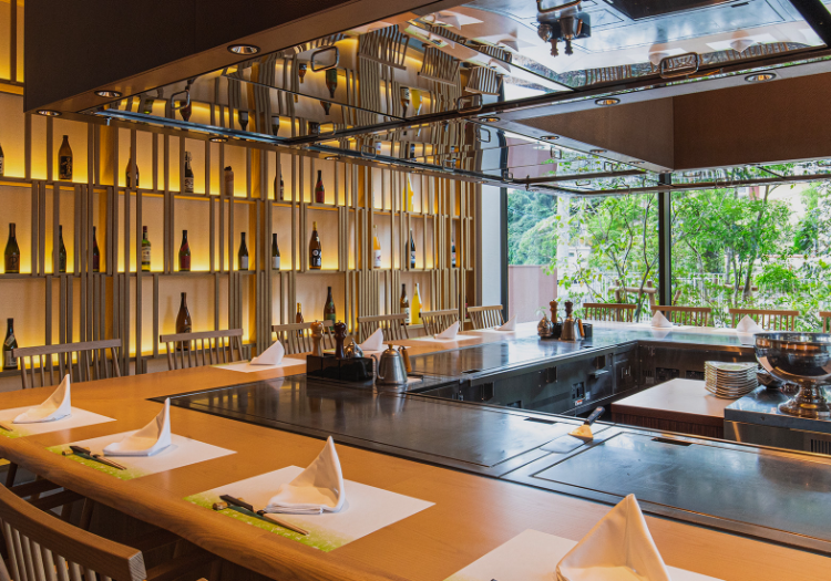 肉に魚に、福岡の恵みを贅沢に味わえる。料理長の腕が光るダイニングレストラン