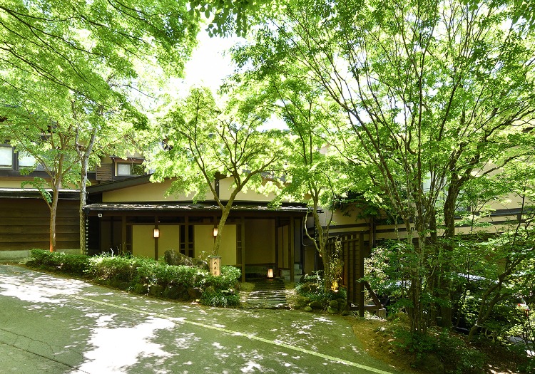 昭和初期から続く、木造建築の宿。歴史と伝統を守り続けています。