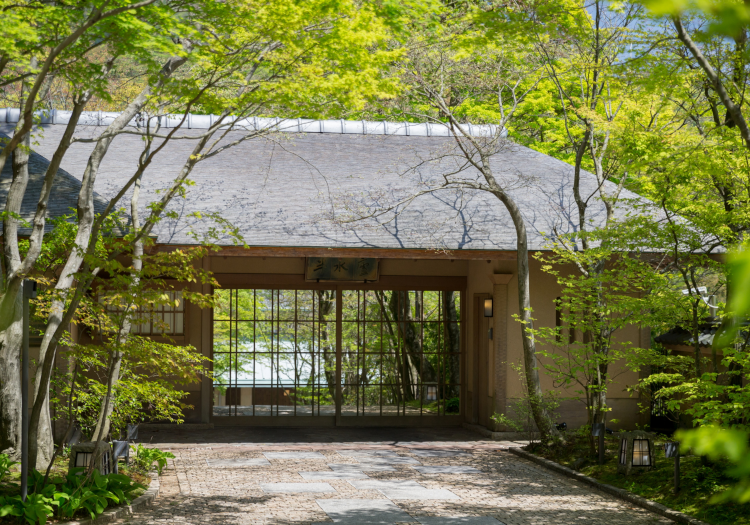 フジマウンテンプレミアムリゾート株式会社　『旅亭半水盧』 日本の伝統と自然を大切に。静寂な贅沢空間で人々の「こころの癒しの場」に