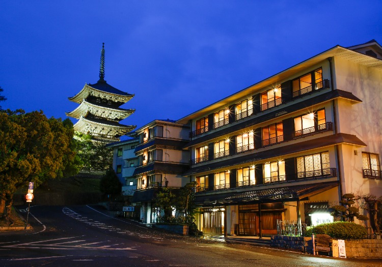 株式会社吉田屋旅館 創業から150年以上の歴史と伝統を受け継ぐ旅館が、あなたの新しい活躍の場所です。