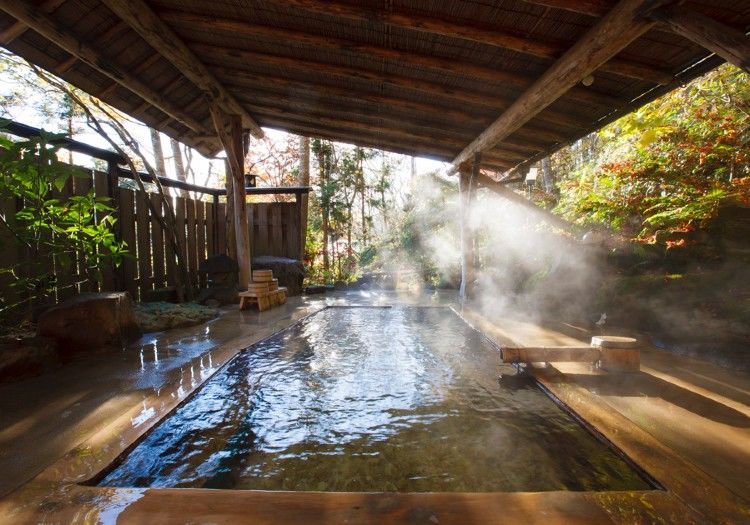1200年の歴史を有する鳴子温泉郷の一つ、東鳴子温泉にある旅館大沼。
