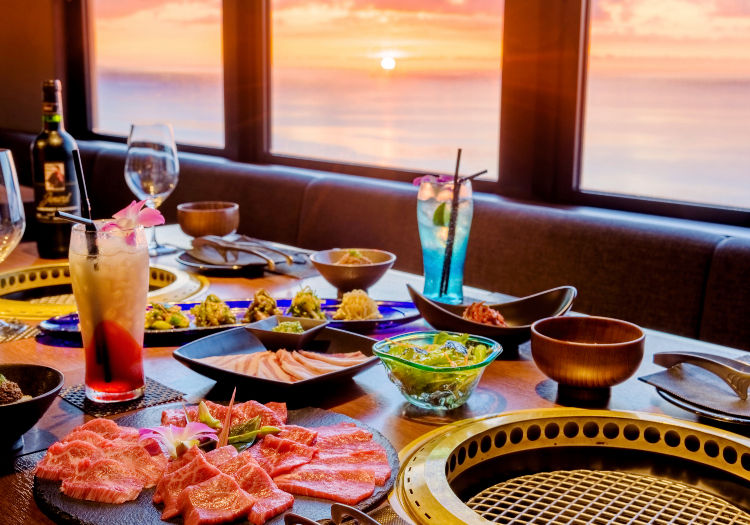 沖縄料理をはじめ洋食・中華・アジアンなど幅広いお料理をご提供しています。