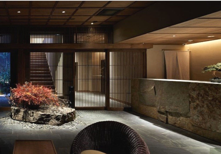 ONSEN RYOKAN 由縁別邸 代田 × フロント