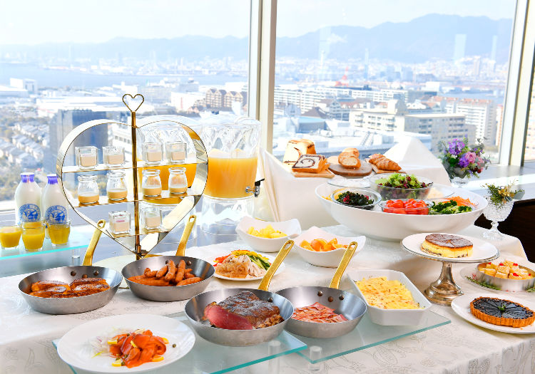 「朝食が美味しいホテル」としてランクインの実績あり！自慢の和洋バイキングです。