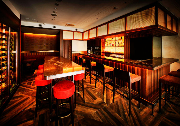 ライズホテル大阪北新地 × レストランサービス