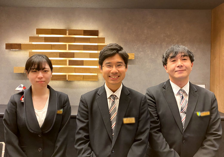 テンザホテル＆スカイスパ・札幌セントラル × フロント