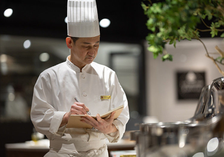 賄いあり。プロが作る絶品料理を、1食たった200円で食べられます。