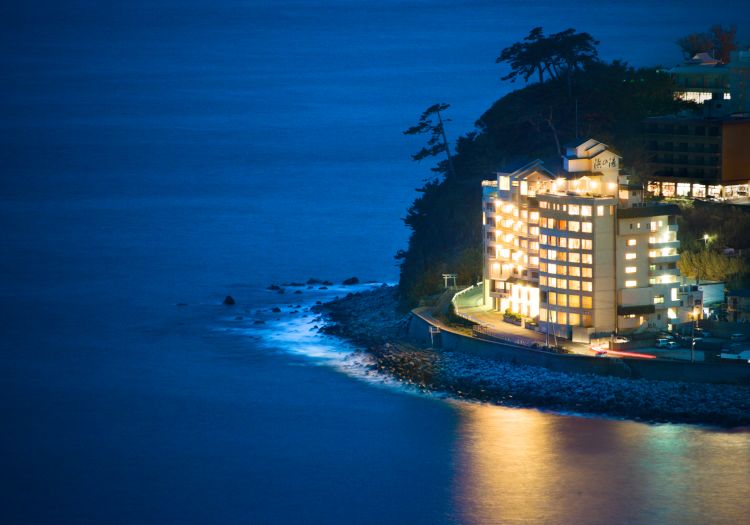 創業57年を迎えた老舗旅館で、人とのつながりや絆を深めたおもてなしを。
