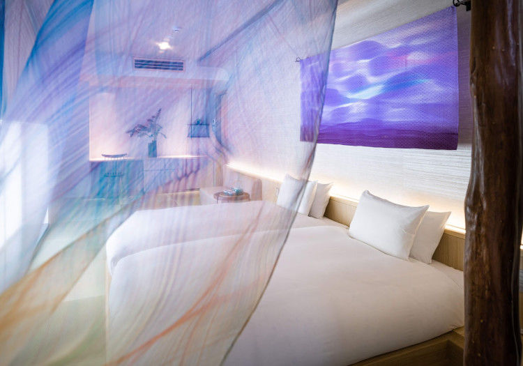 THE JUNEI HOTEL 京都 × フロント