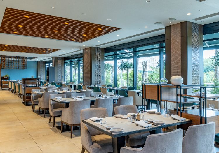ハイアットリージェンシー東京ベイ × リーダー・チーフ（料飲部門）