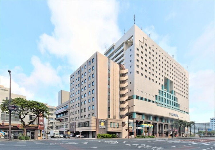 美栄橋駅より徒歩7分！旅客ターミナルビルに隣接したホテルで働きませんか？