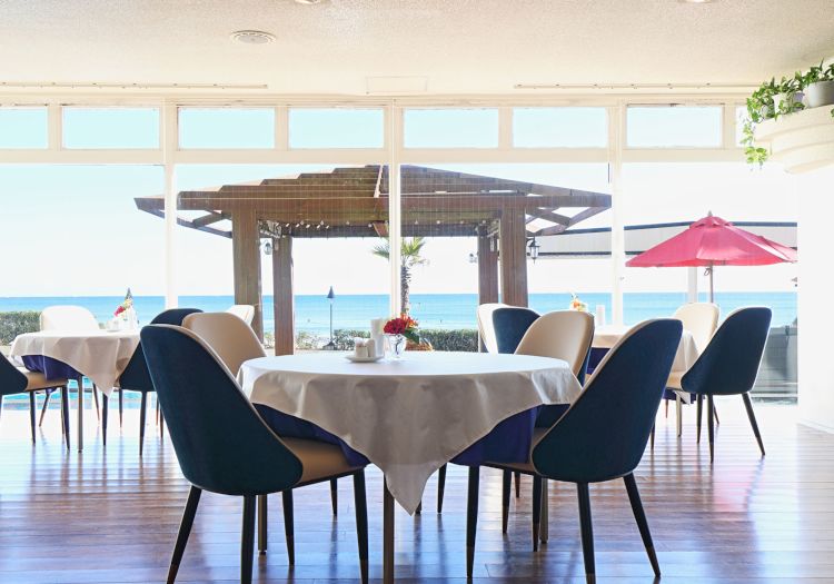SAYAN terrace HOTEL&RESORT × リーダー・チーフ（調理部門）