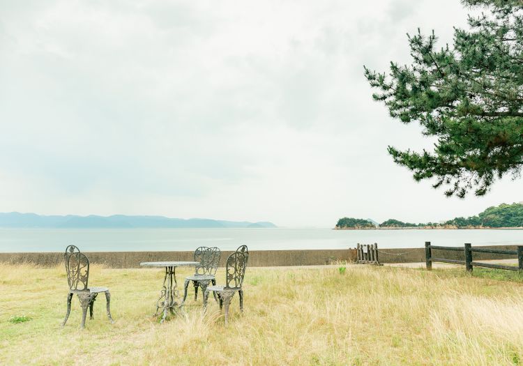 直島町ふるさと海の家つつじ荘 × レストランサービス