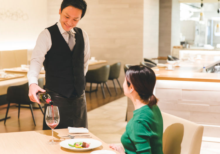 ザ・サウザンド京都 × マネージャー・支配人（料飲部門）