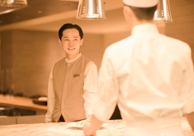 ザ・サウザンド京都 × マネージャー・支配人（料飲部門）