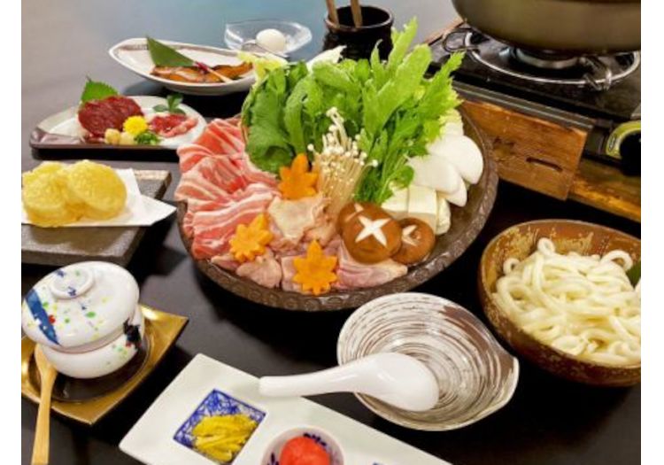 山川温泉 小杉庵／ASOGUNI グランピング × 和食
