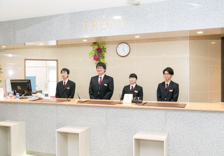 まちなか温泉　青森センターホテル × ナイトフロント・ナイトマネージャー