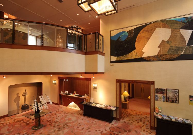 30年以上続きながらも、館内は綺麗で高級感溢れる空間を演出しています
