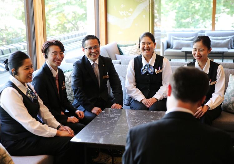 お客様と同じくらいスタッフも大切にし、職場の満足度向上に向けて取り組んでいます。