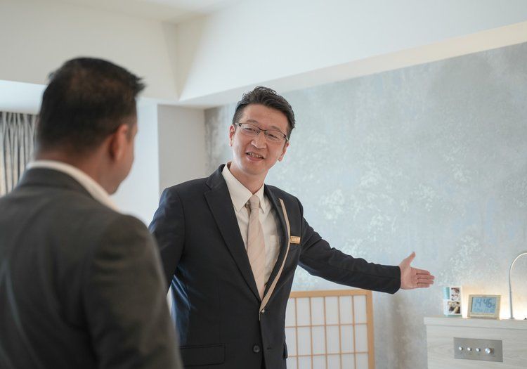 館内や周辺のご案内は、その土地の魅力を知るところから始まるお仕事です。
