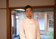フードディレクションパートナー・齋藤宏文氏。沼津の食材を贅沢に使った料理を提供