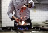 キッチンスタッフ