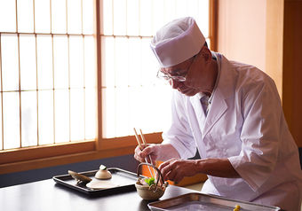 熟練の技を間近で習得できるチャンス。